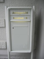 Briefkasten des Amtsgerichts Altena